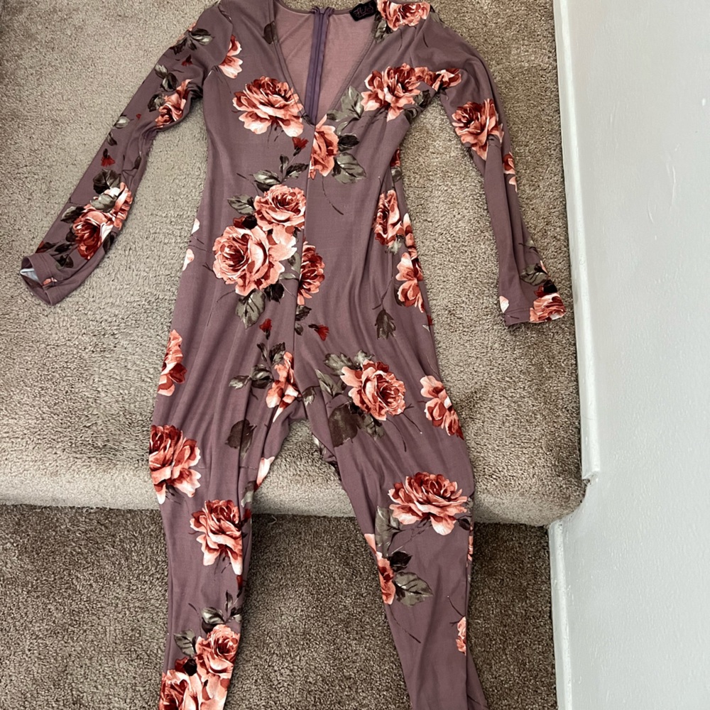 Purple long sleeve and pants jumpsuit